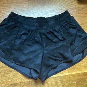 Lululemon Hotty Hot Shorts